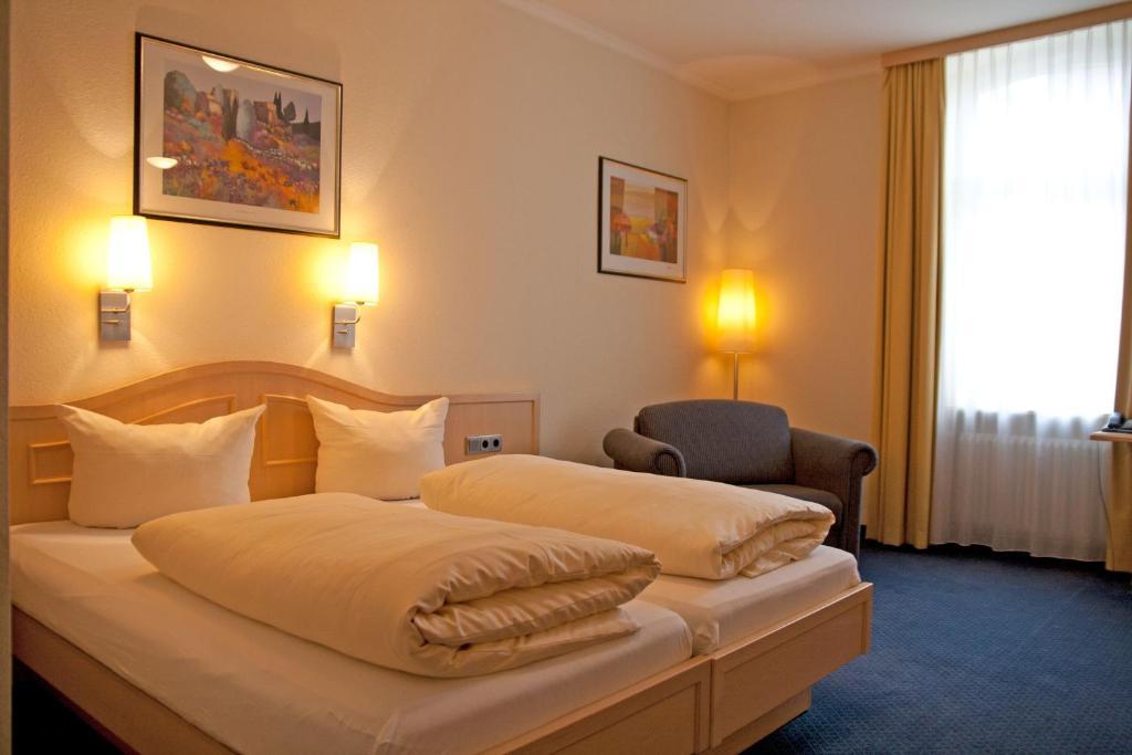 Bischofshof Braustuben Hotel Regensburg Room photo